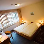 Am Sportpark 3* Duisburg