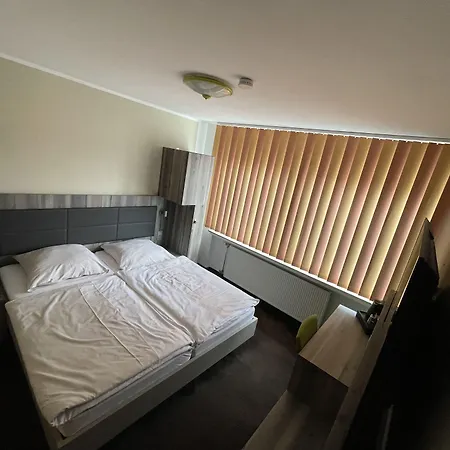 Am Sportpark 3* Duisburg